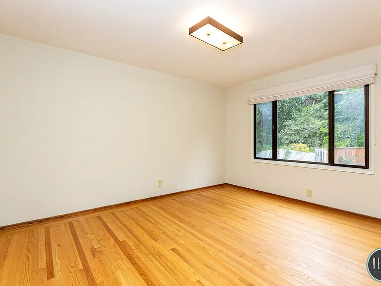 41 Dellbrook Ave — Photo 16