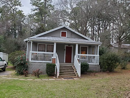 220 Johnson Dr Photo 1