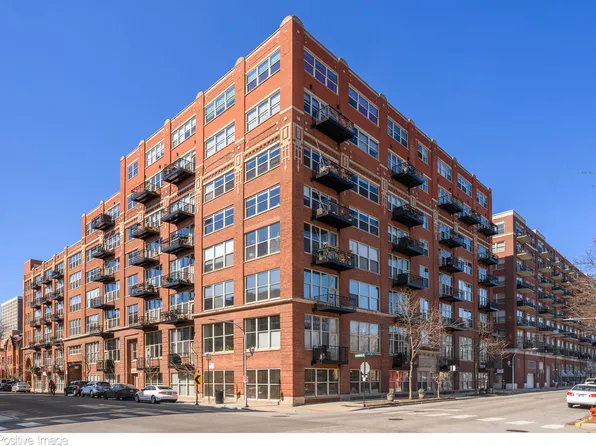 1500 W Monroe St Unit 215, Chicago, IL 60607