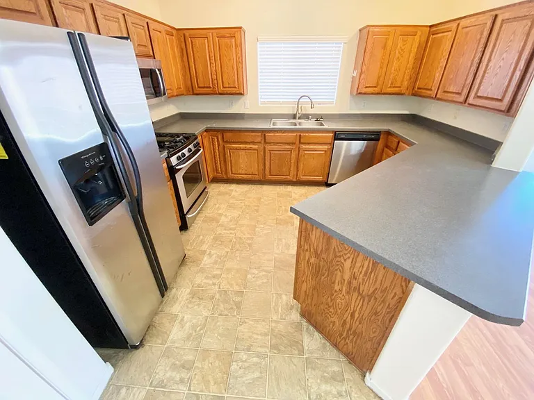 3904 Smokey Fog Ave #101 — Photo 7