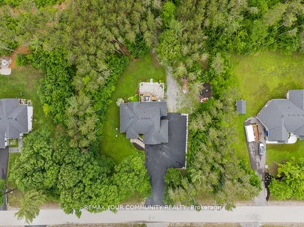 38 Windermere Cir, Midland, ON L4R 0C3