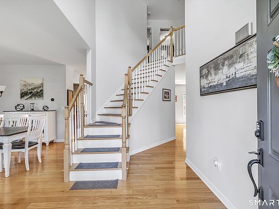 3rd image of 42 Madalyn Lane