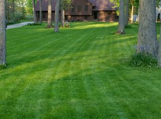 36500 Giles Rd, Grafton, OH 44044