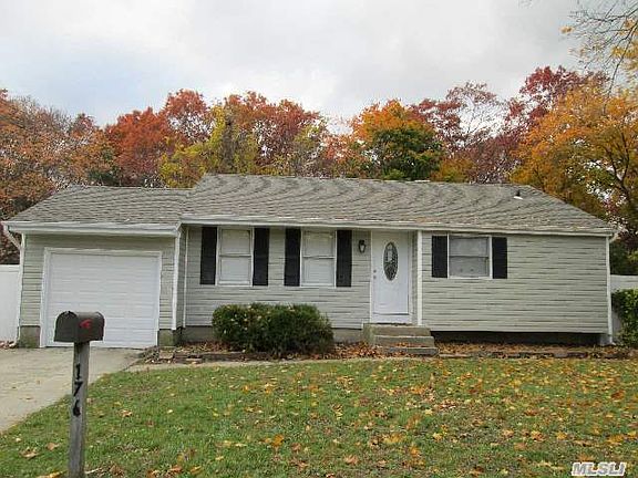 2nd image of 176 Hilltop Dr