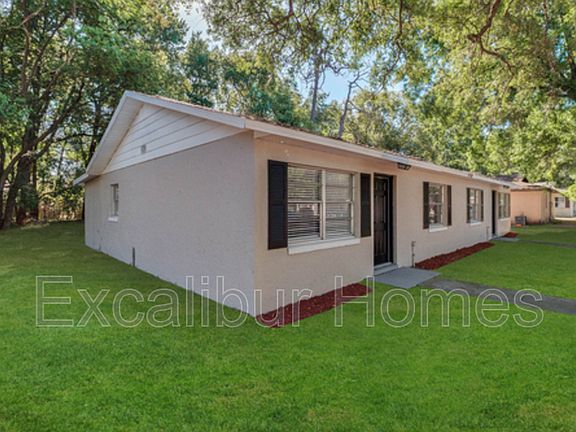 2nd image of 1110 Birchwood Ct #A