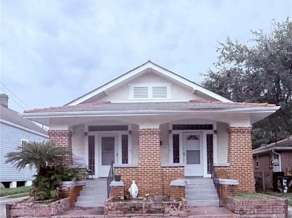 5107-09 Burgundy St, New Orleans, LA 70117