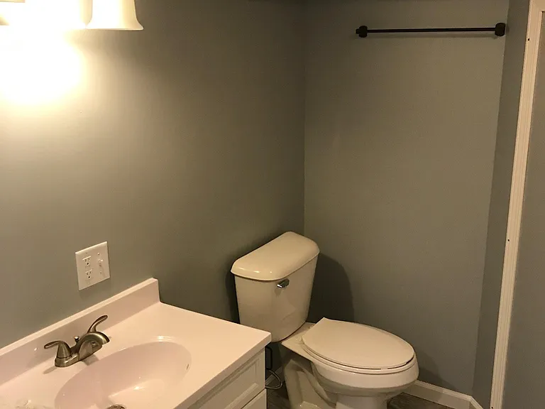 622 N Albert St #2 — Photo 4