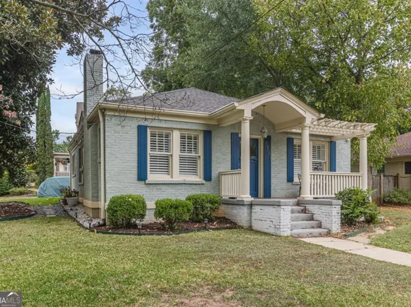 1751 Temple Ave, College Park, GA 30337