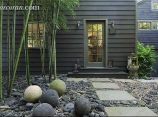 10 Bluff Point Ln, Sag Harbor, NY 11963