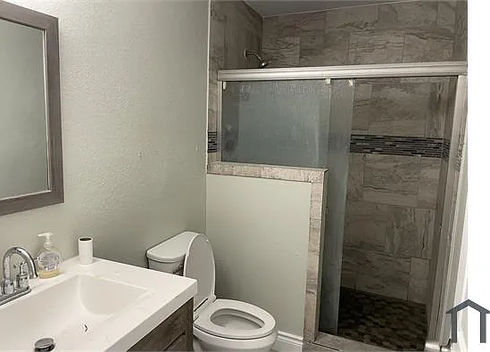 3 bed, 1294 sqft, $1,450 — Photo 2