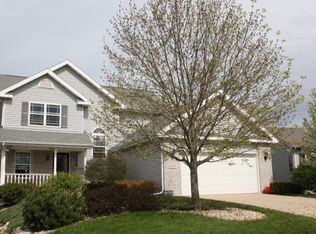 6813 Village Park Dr, Madison, WI 53718