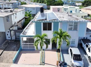 Urb El Cortijo Calle 19 Blq #6, Bayamon, PR 00957