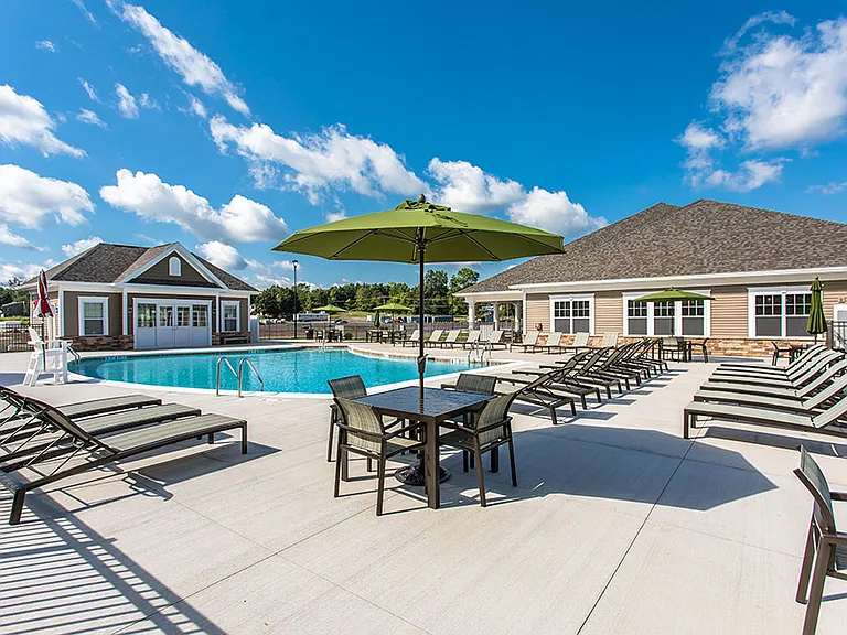 The Landings at Meadowood Apartment Homes — Photo 8