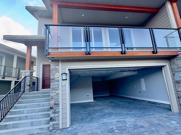 4th image of 130 Colebrook Rd #18