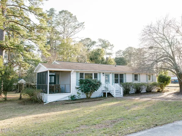 2408 Mossy Oaks Road, Beaufort, SC 29902