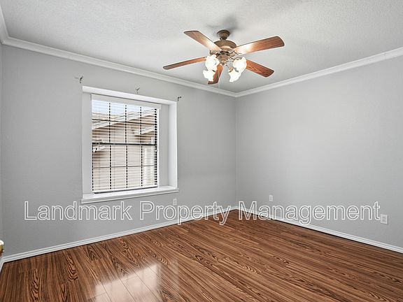 5th image of 5845 Water Ridge Dr