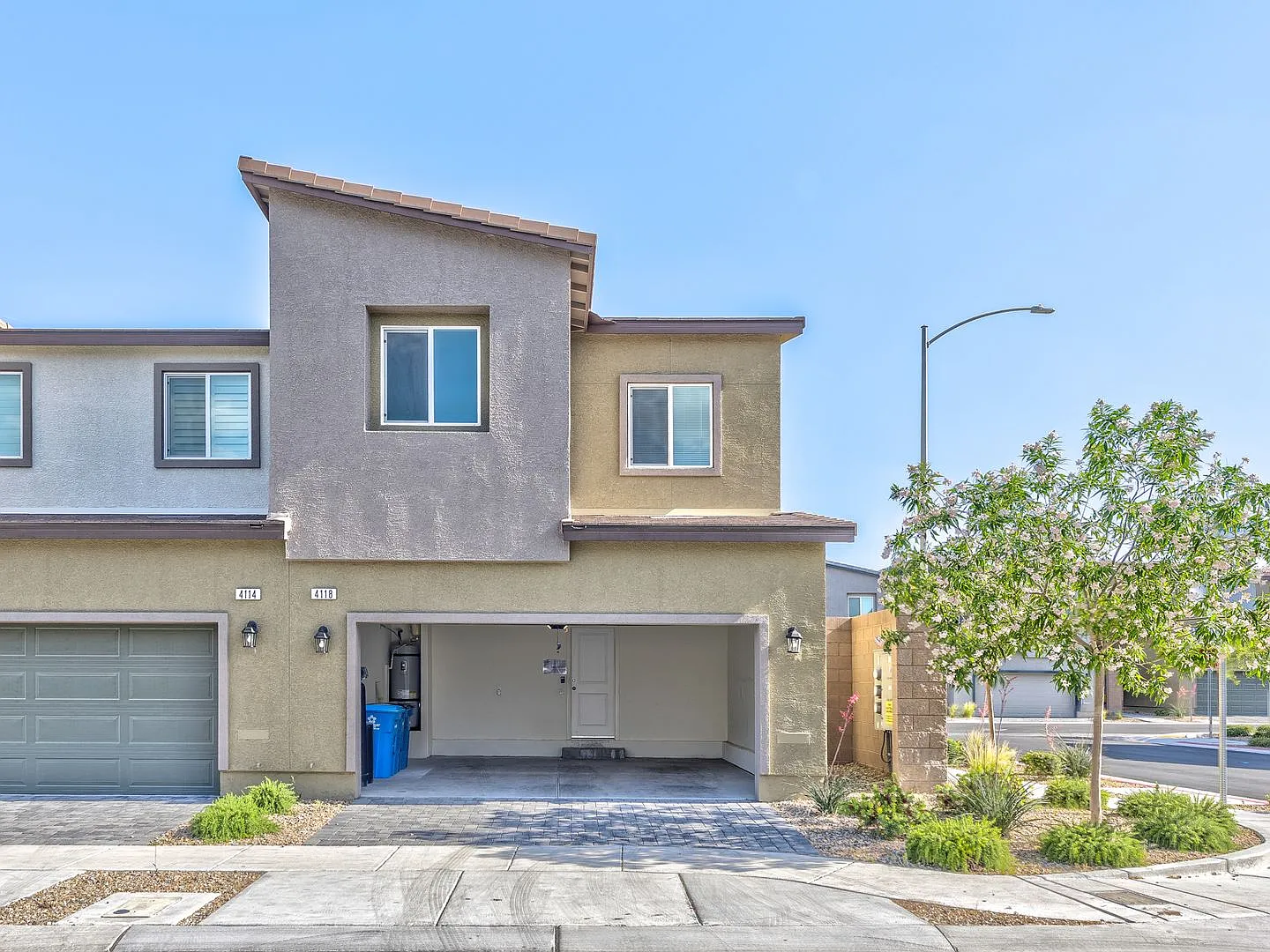 4118 Venus Falls Avenue, North Las Vegas, Nevada 89084 — Photo 2
