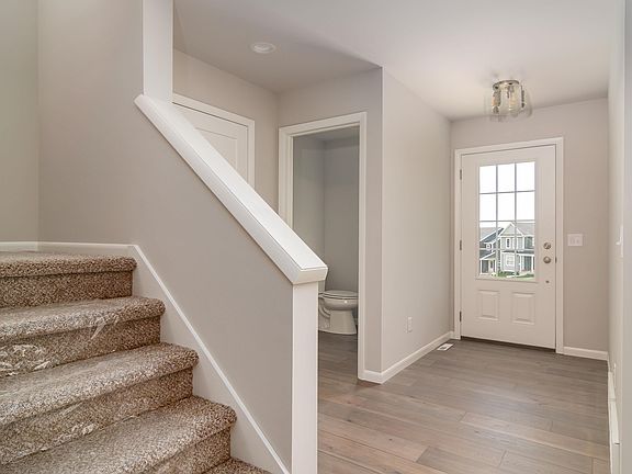 2nd image of 668 Hillcrest Dr