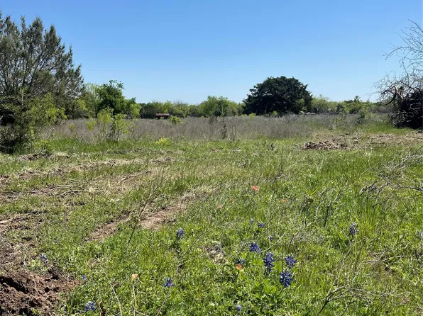 3 E Lumpkin St, Meridian, TX 76665