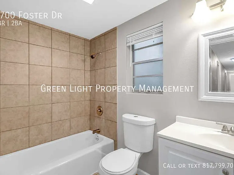 1700 Foster Dr — Photo 25