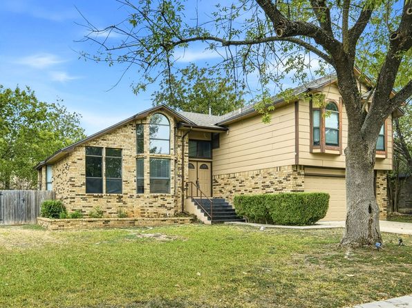 302 Applewood Dr