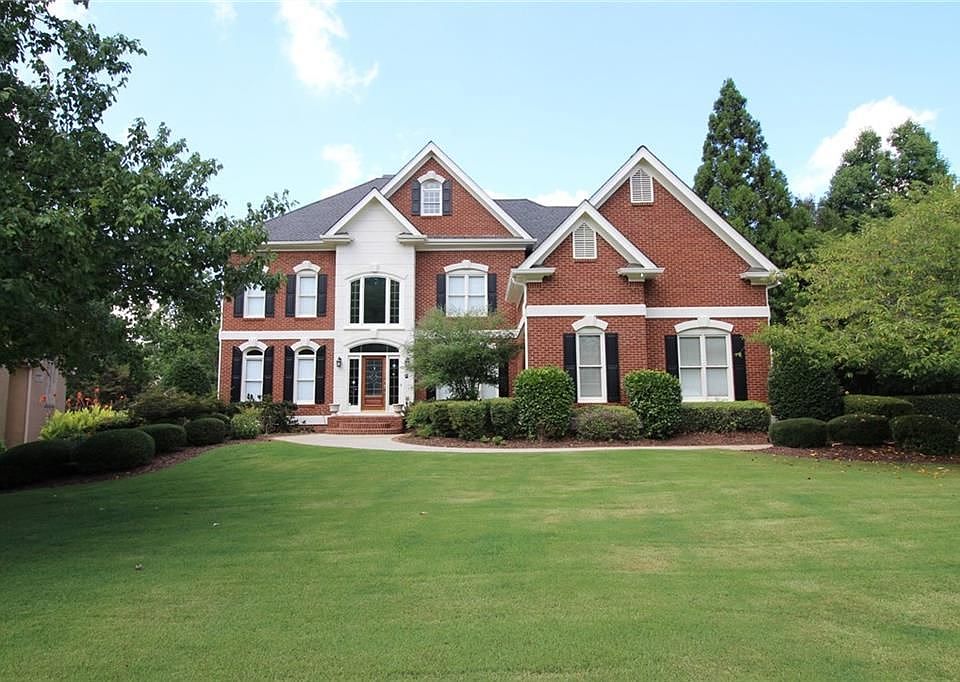 1st image of 615 Falls Lake Dr