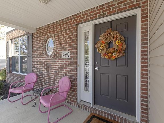 4692Trumhall-39