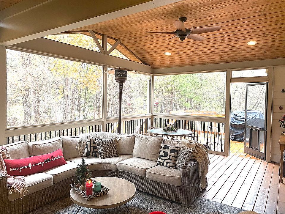 2nd image of 411 Whisper Wind Ln