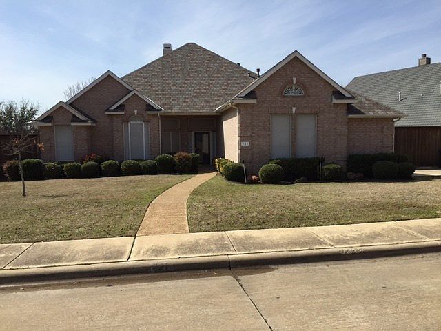 1st image of 721 Sunset Hill Dr