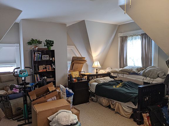 2nd image of 422-5 Pembroke Ave