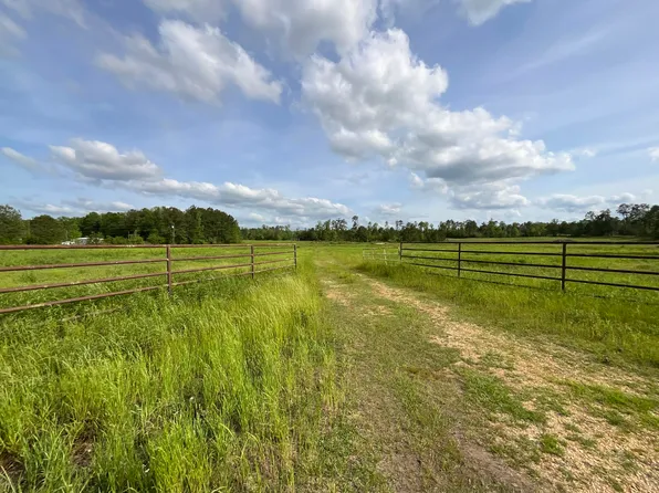 Fire Tower Rd, Columbia, MS 39429