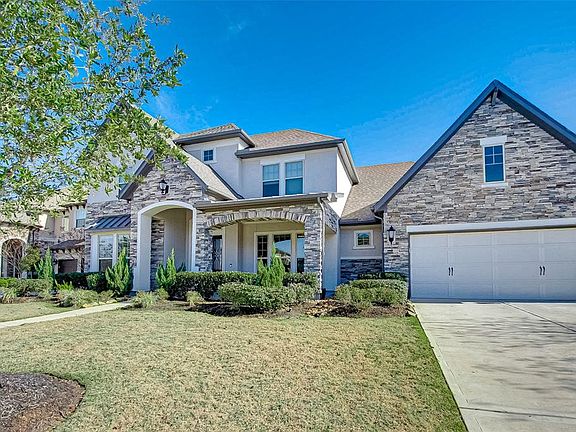 4th image of 2907 Cottage Wood Ct