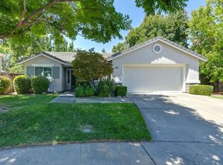 9484 Lakewind Ln, Elk Grove, CA