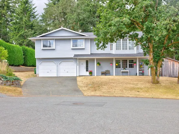 1348 Oakwood Pl, North Cowichan, BC V9L 5R3