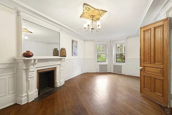 Rented by Halstead Real Estate | media 13