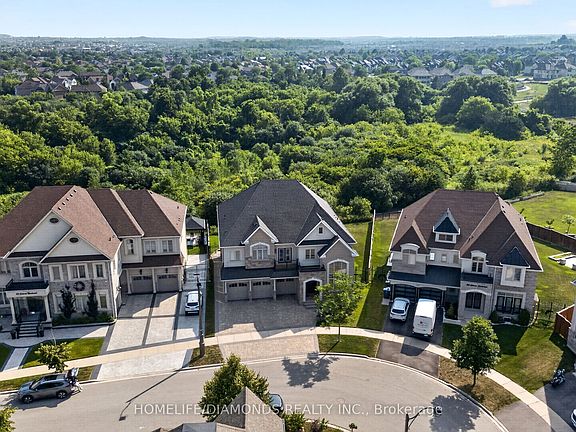 4th image of 115 Latania Blvd