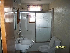 5th image of 82 Cottage Dr