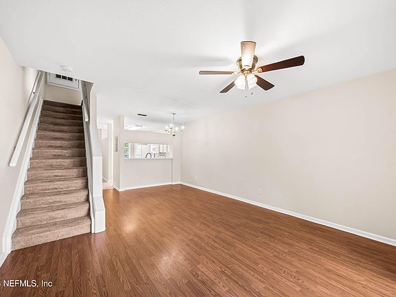 4th image of 8230 DAMES POINT CROSSING Boulevard N #1307