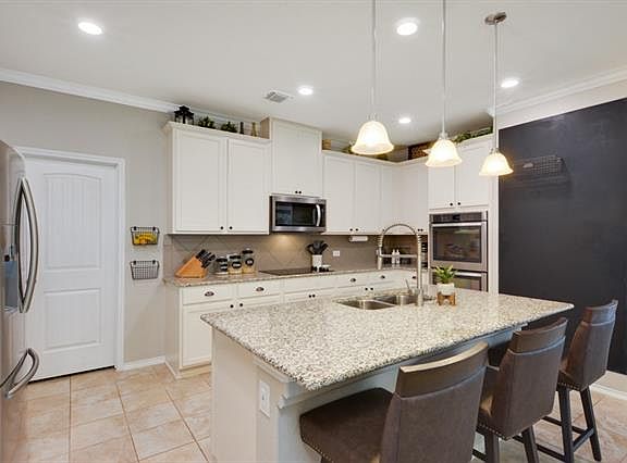 4th image of 1209 Ignacia Dr