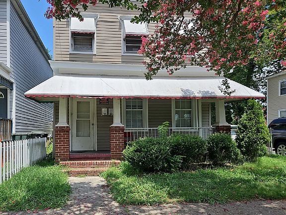 4th image of 758 C Ave