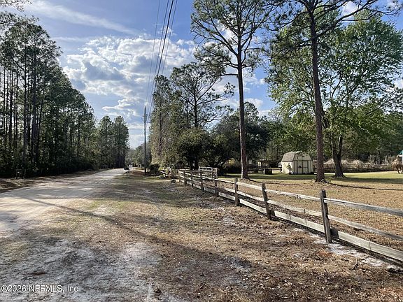 4th image of 524 JILL Street