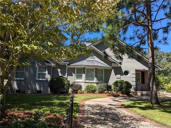 218 Devane St, Fayetteville, NC 28305