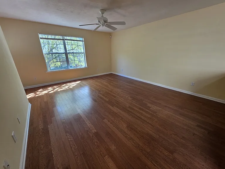 306 S Lipona Rd #5 — Photo 5