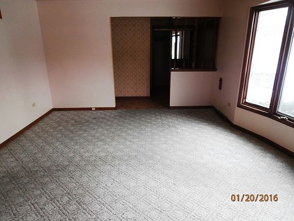 3rd image of 1214 E 167th St