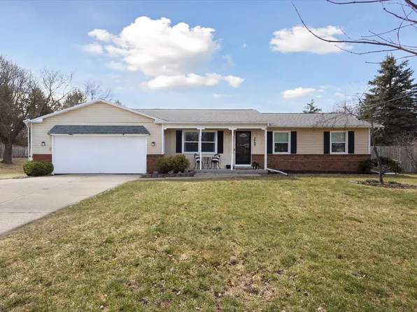 2064 Airway St NE, Grand Rapids, MI 49525