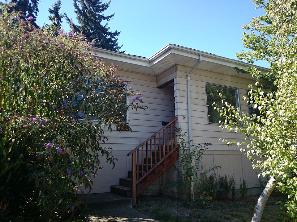 2nd image of 5333 7th Ave NE