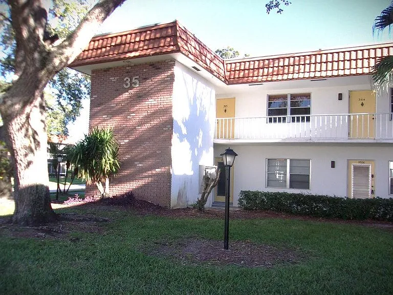 1225 NW 21st St #3506 — Photo 1