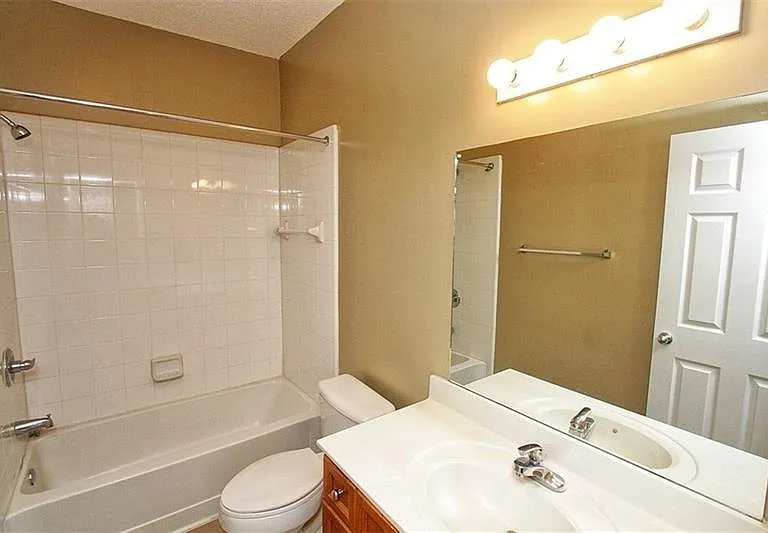 3500 Sweetwater Rd #312 — Photo 20