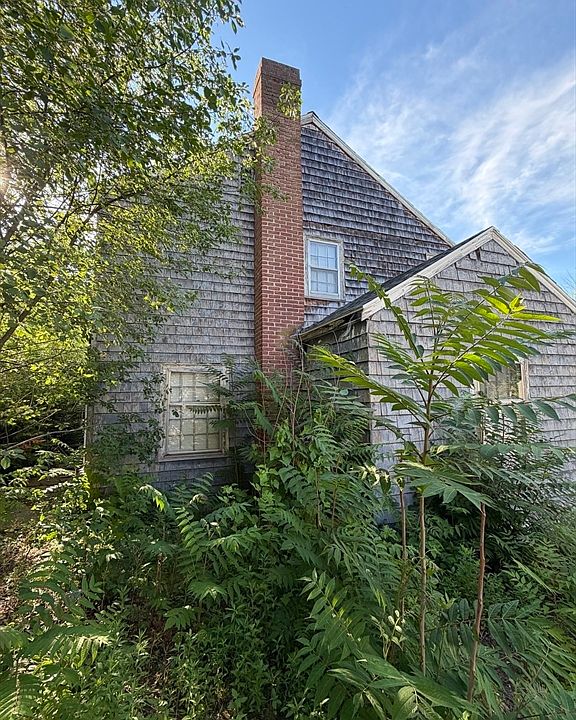 2nd image of 79 Longfellow Rd