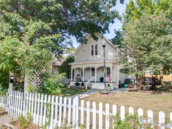 605 W Pearl St, Jerseyville, IL 62052